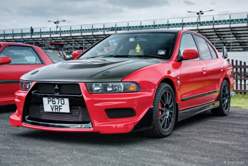 Mitsubishi Galant VR-4