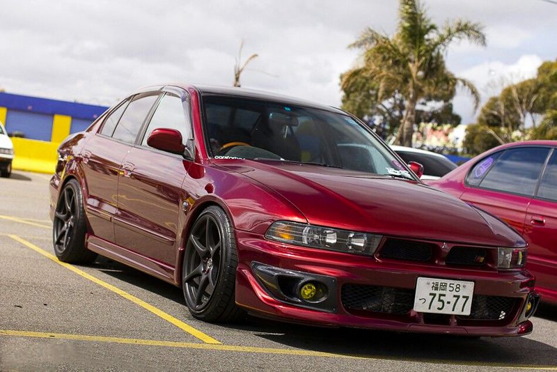 Mitsubishi Galant VR-4
