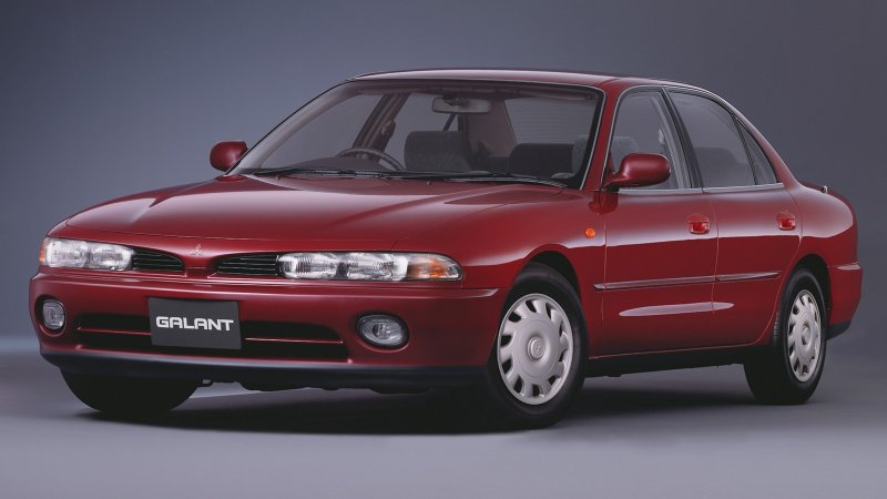 Mitsubishi Galant 7