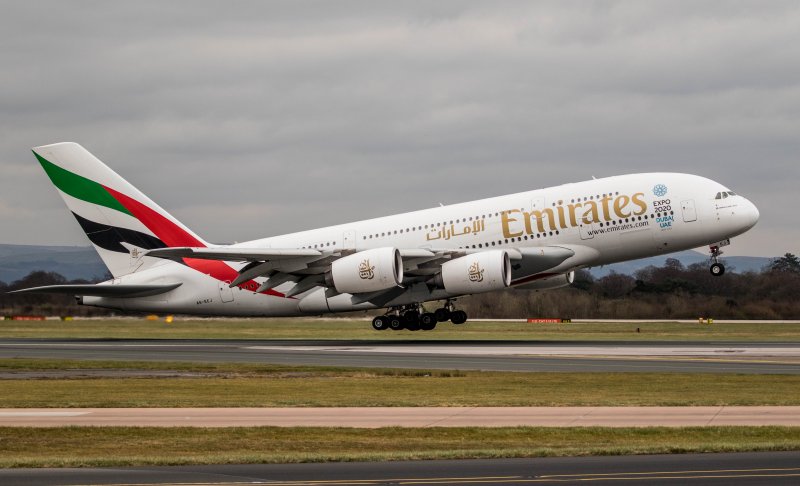 Аэробус 380-300