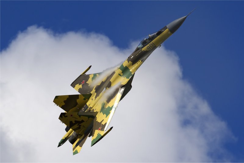 Звезда самолет Су-37