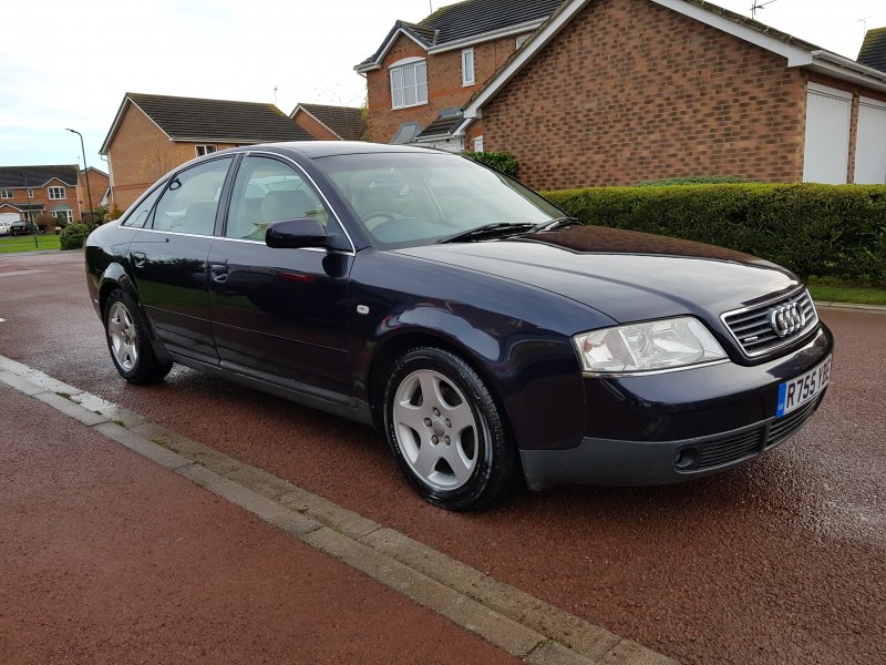 Audi a8 d2 2000