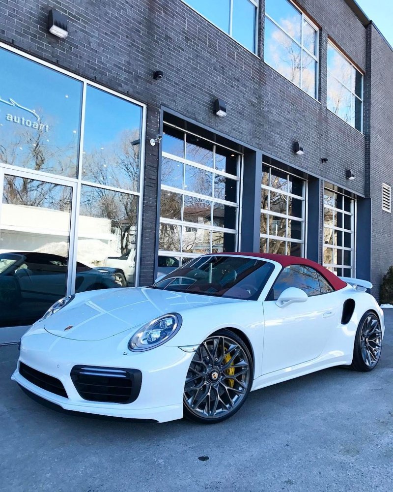 Porsche 911 Cabriolet