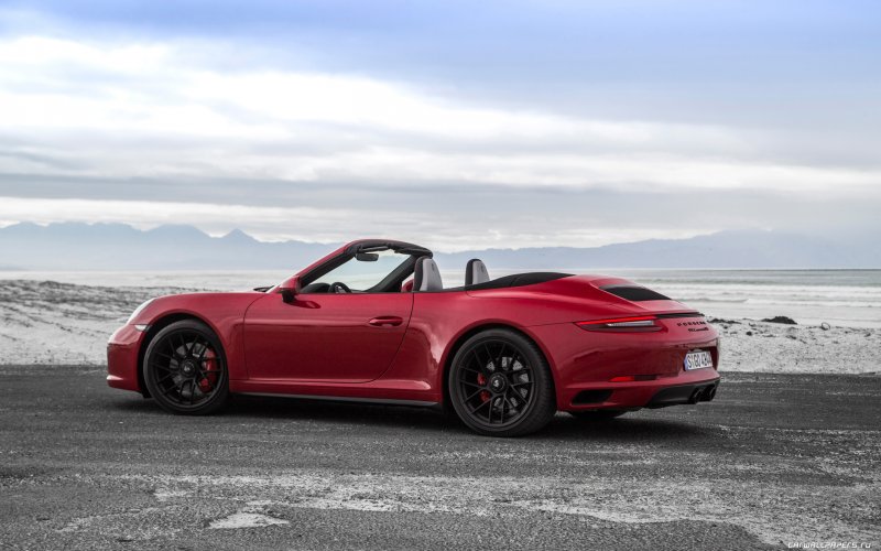Porsche Panamera Turbo s 2013