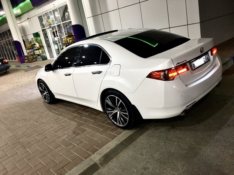 Honda Accord r19