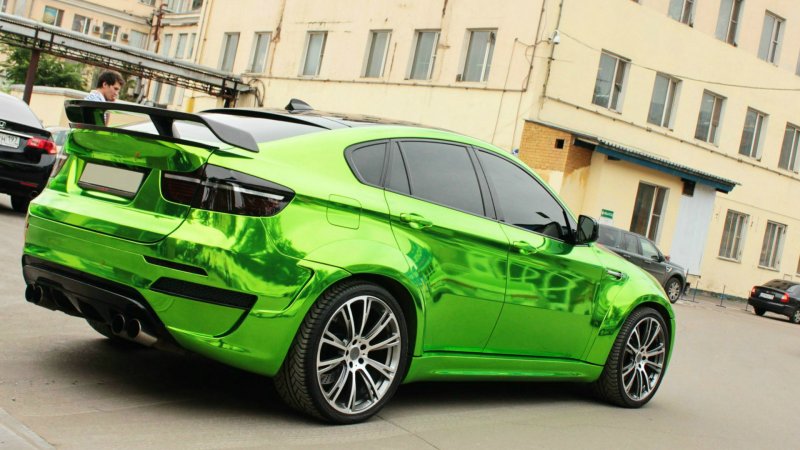 BMW x6 зеленый