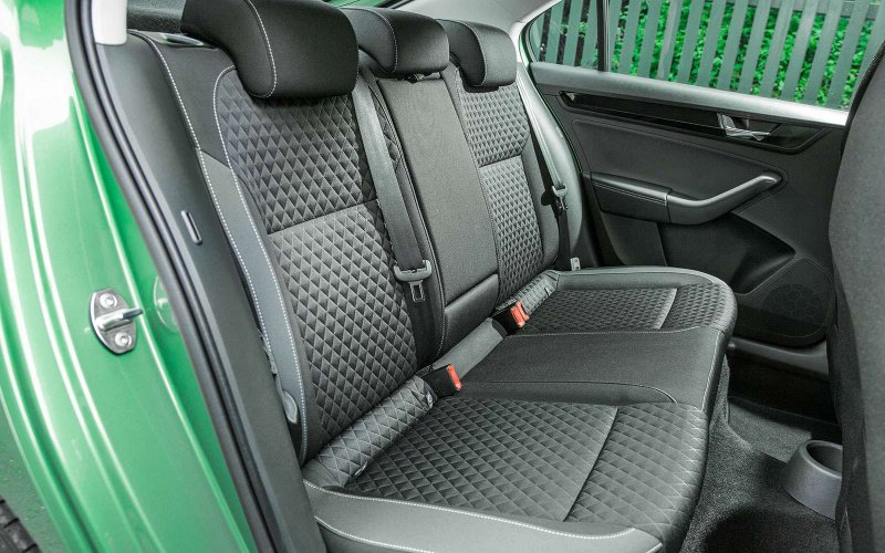 Škoda Rapid 2017 салон