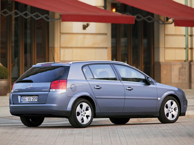 Opel Signum 2003-2008