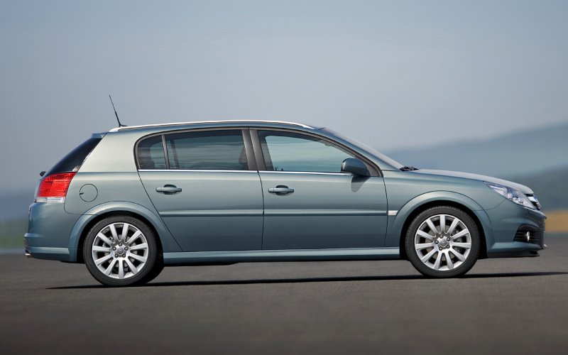 Opel Signum 2006