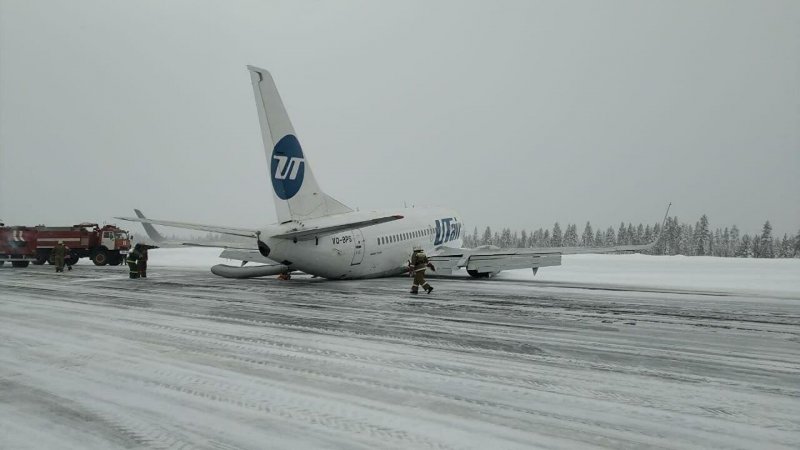 Усинск ЮТЭЙР 737