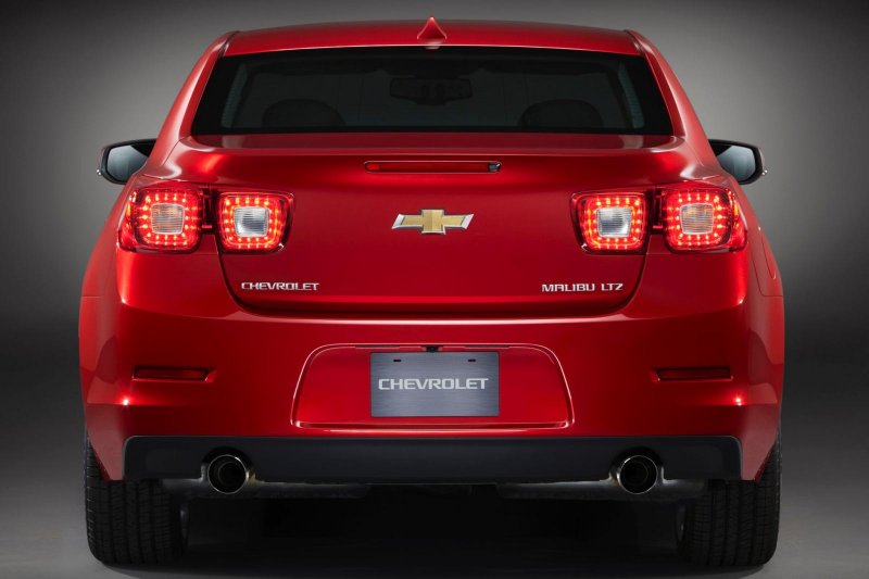 Chevrolet Malibu Red