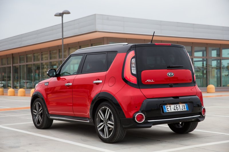 Kia Soul (Киа соул)