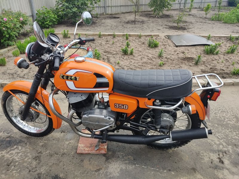 Cezet 350 2021