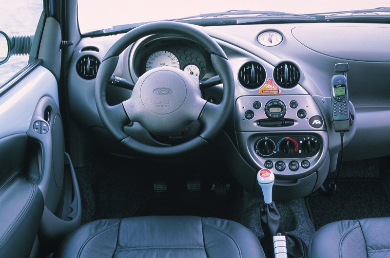 Ford ka салон 2001
