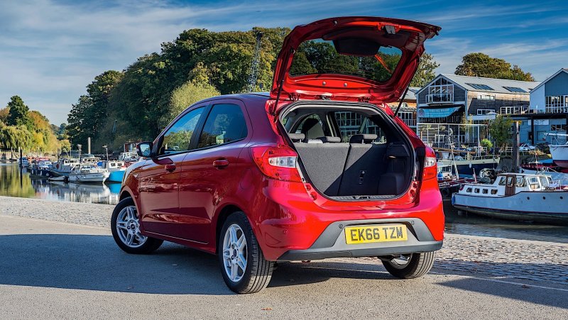 Ford ka+ (uk, FK)