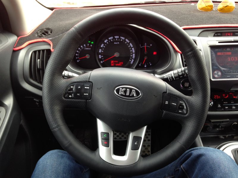 Рули Kia Sportage 2012