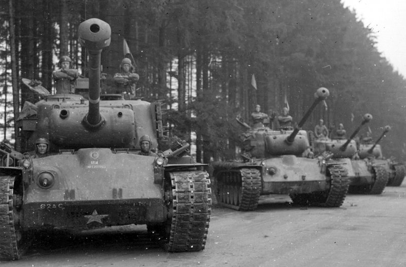 Лорейн 40 т в календаре