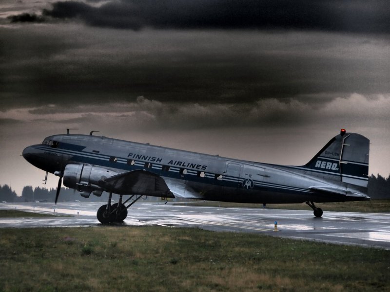 Douglas DC-3