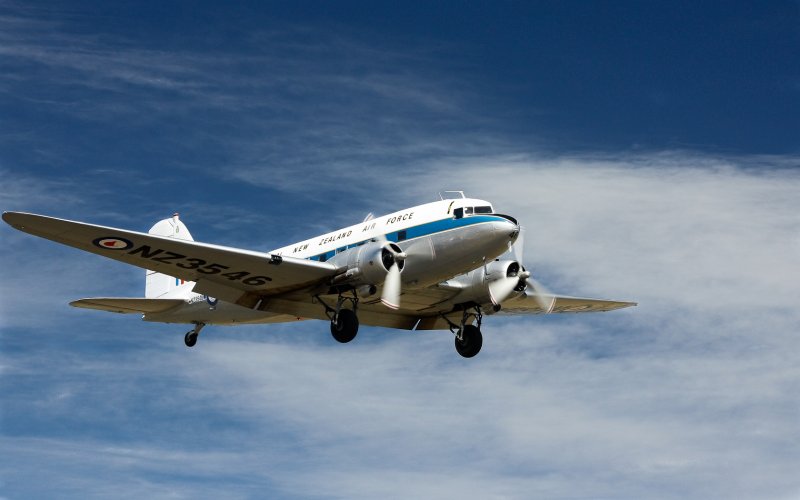 DC-3 Дуглас