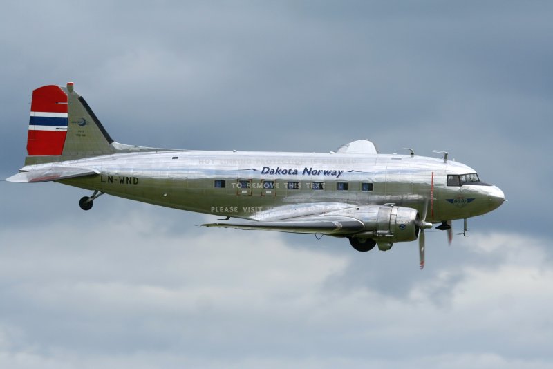 Самолет Дуглас ДС-3