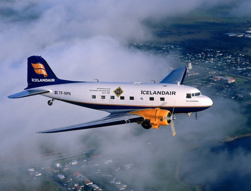 DC-3 Дуглас