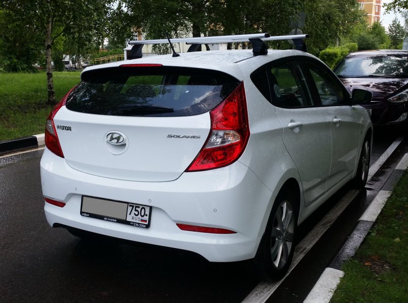 Hyundai Solaris хэтчбек багажник