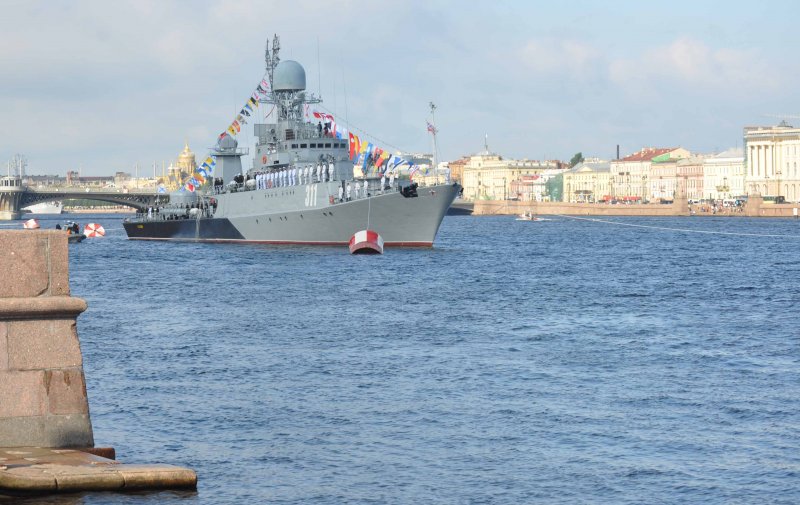 Яхты у Петропавловской крепости