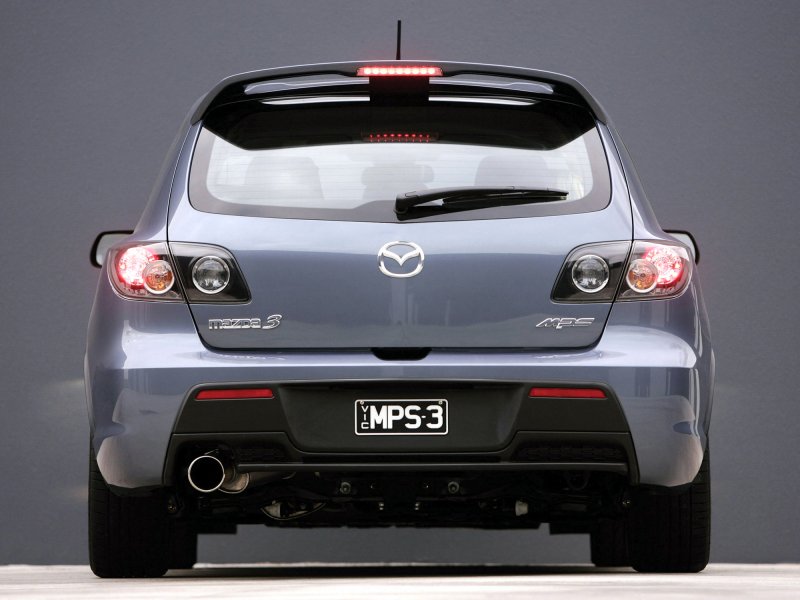 Mazda 3 MPS 2006 вид сзади