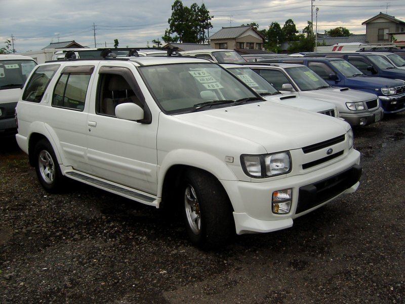 Nissan Terrano Regulus