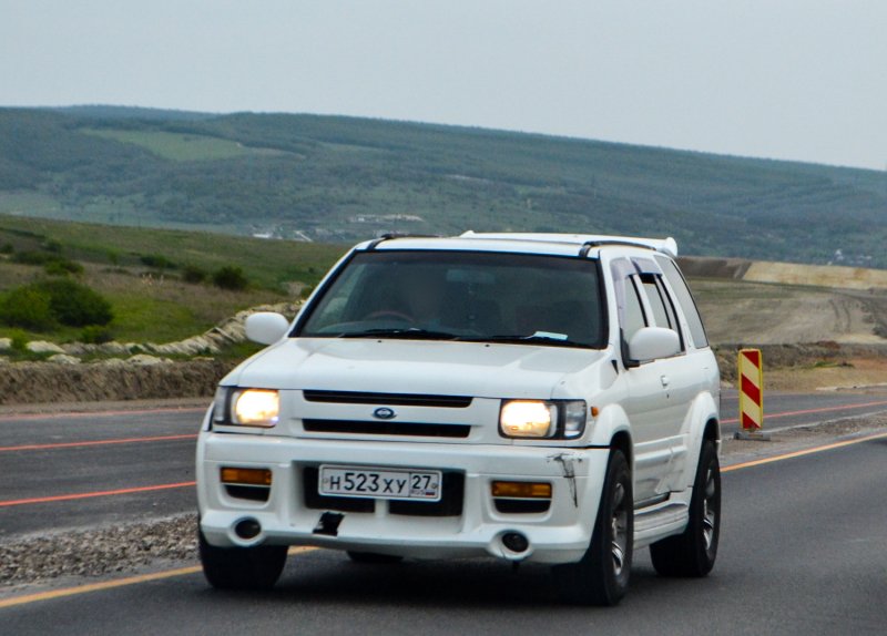 Nissan Terrano Regulus r50