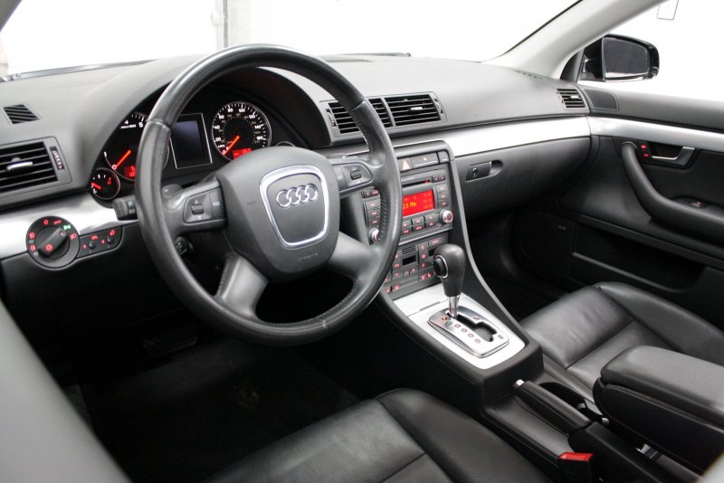 Audi a4 2010 Interior
