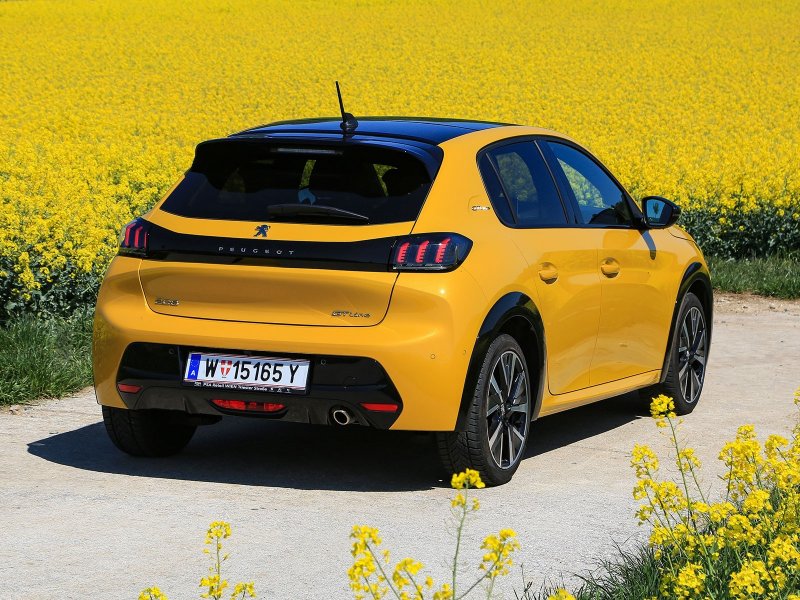 Peugeot 208 gt line 2020