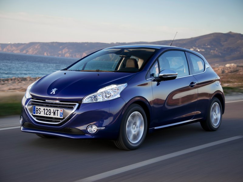Peugeot 208 1