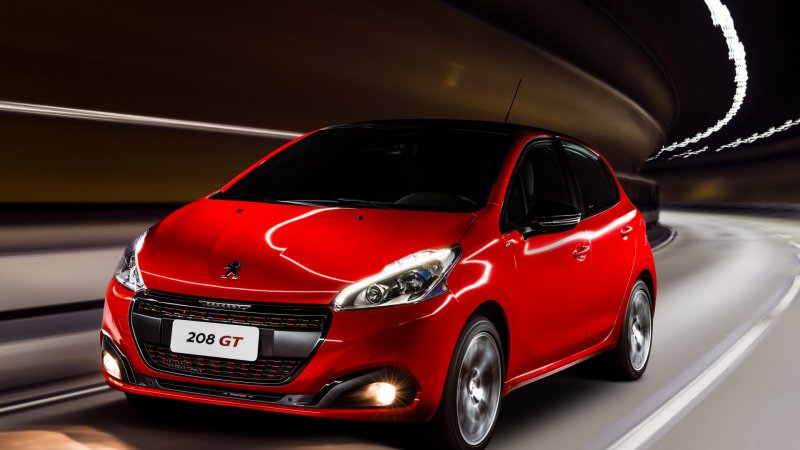 Хэтчбек Peugeot 208