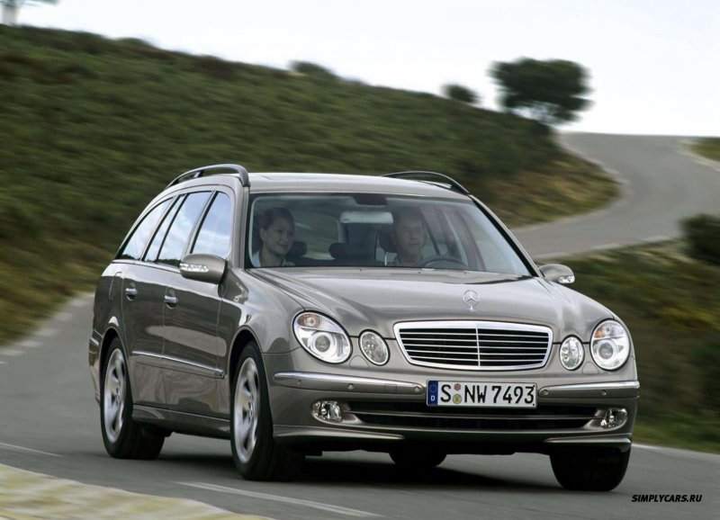 Mercedes Benz e320