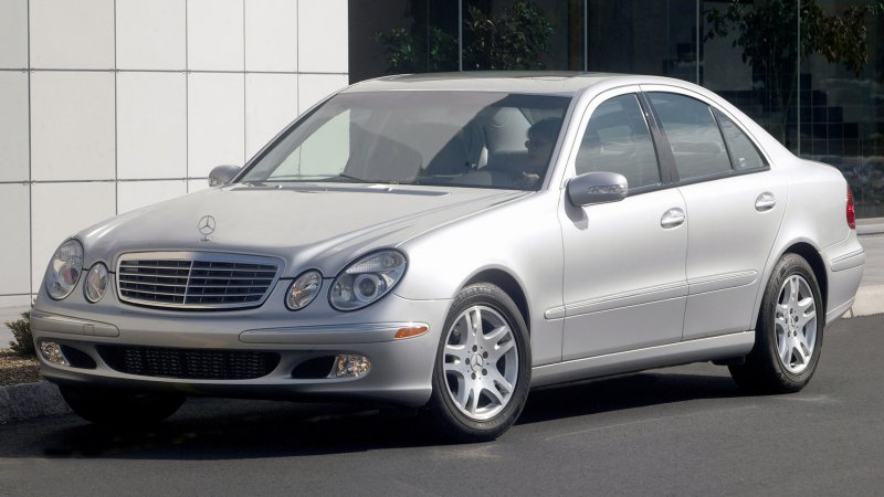 Mercedes Benz e320