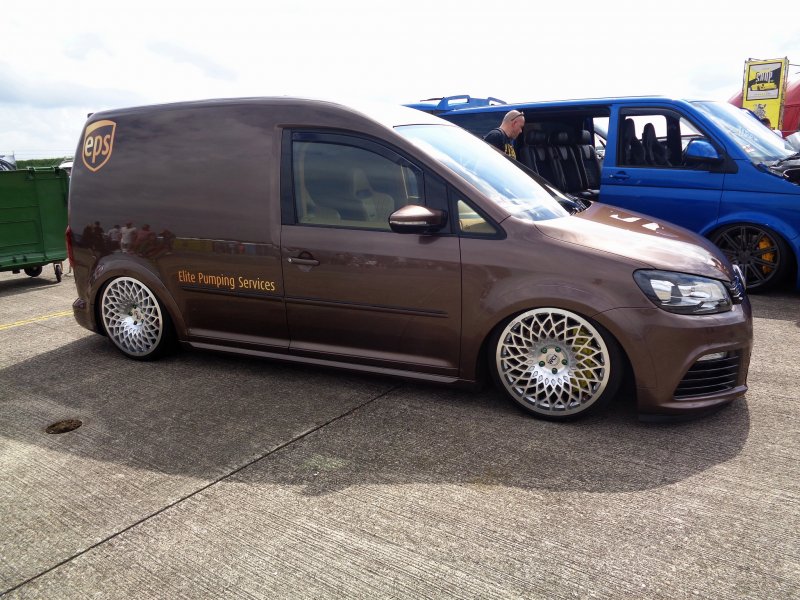 VW Caddy 2k 2011