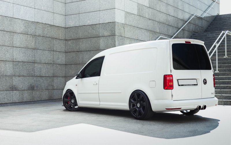 VW Caddy Maxi stance