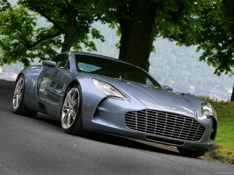 2010 Aston Martin one-77