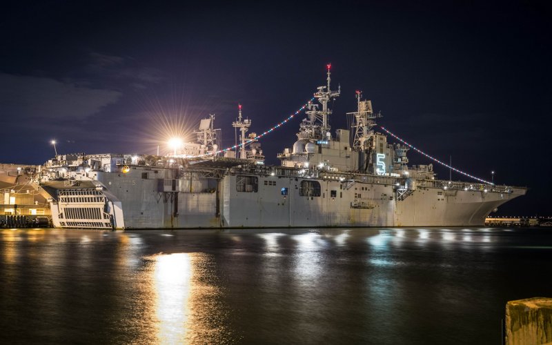USS Bataan (LHD-5)
