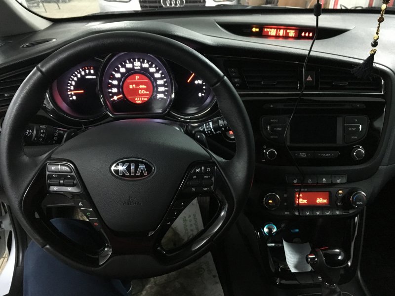 Kia Ceed 2015 салон