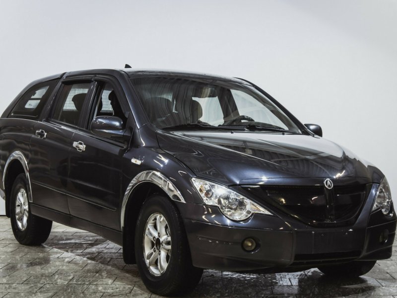 SSANGYONG Actyon Sports черный