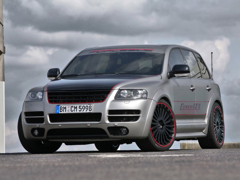 VW Touareg v12
