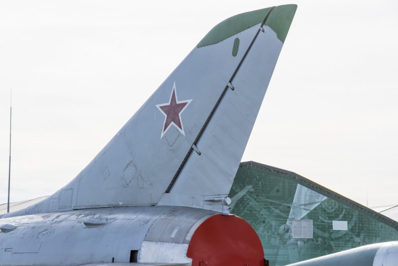 Самолет Sukhoi Superjet 100-95