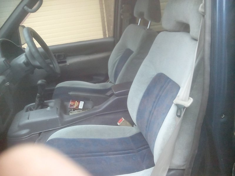 Nissan Serena c23 салон