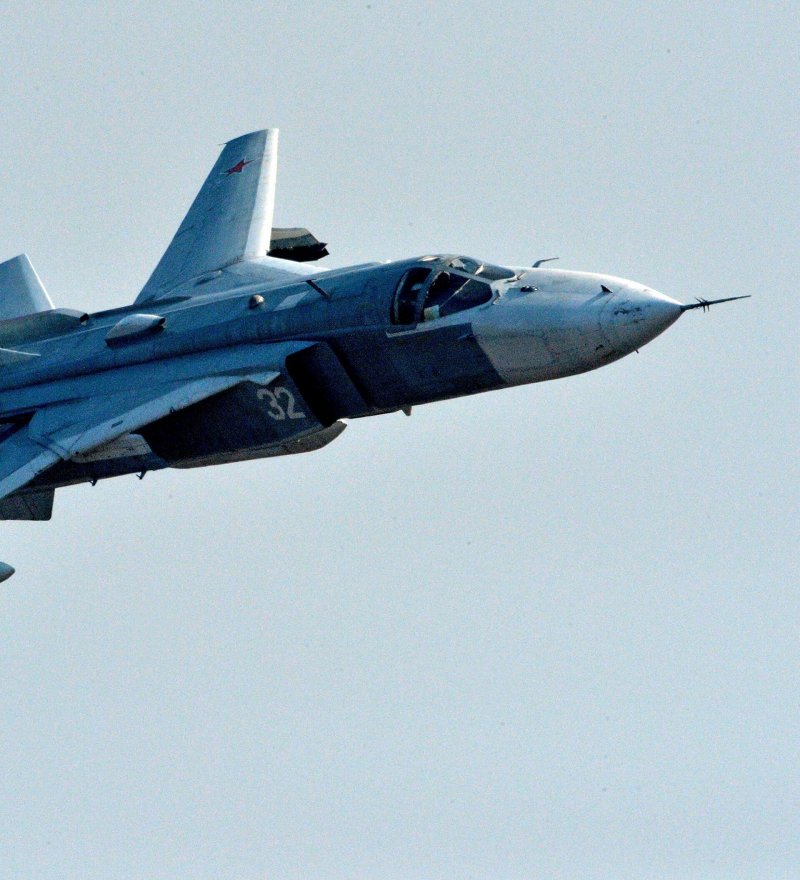Су 24 бомбардировщик