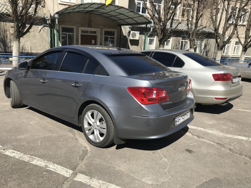 Chevrolet Cruze j300