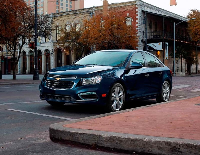 Chevrolet Cruze седан 2015