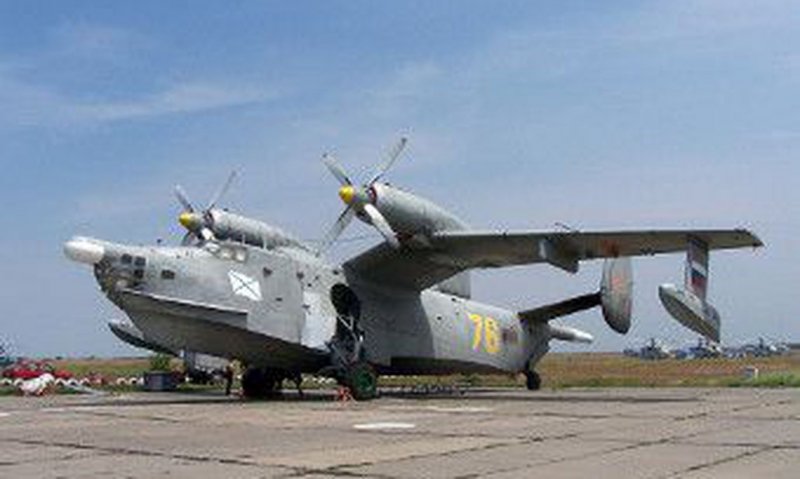 Противолодочный самолет-амфибия бе-12