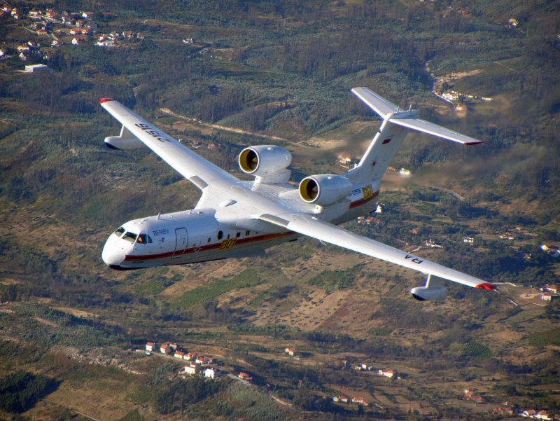 Бе-200 самолет